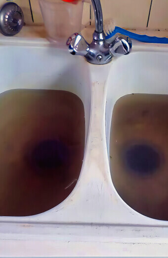 https://blockeddrainsmaylands.com.au/uploads/2025/07/blocked-sink-34341.jpg