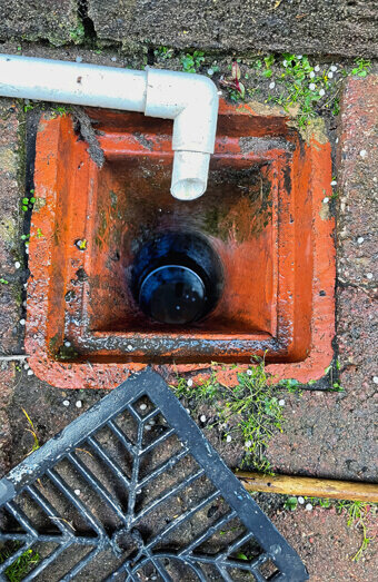https://blockeddrainsmaylands.com.au/uploads/2025/07/hero-blocked-sewers-89214.jpg